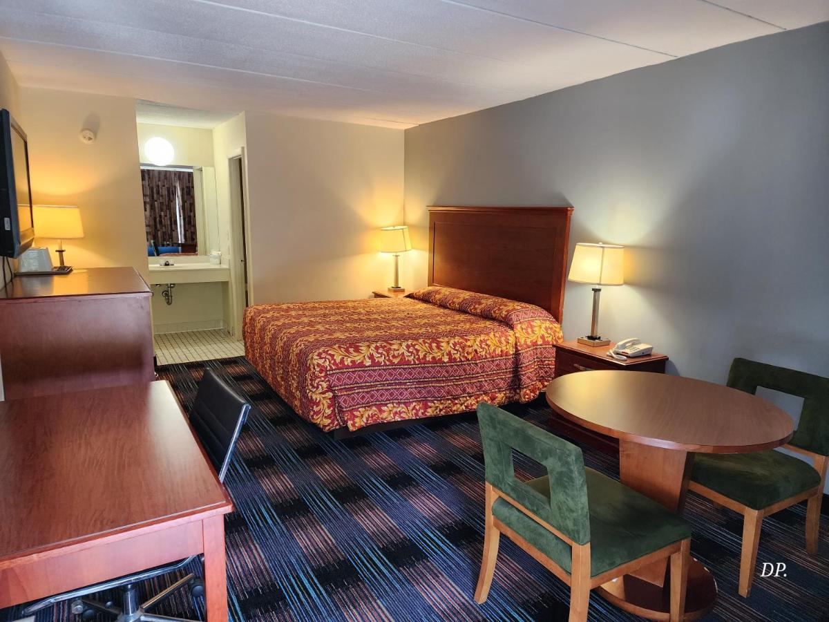 Royal Inn Motel-Charlottesville Dış mekan fotoğraf